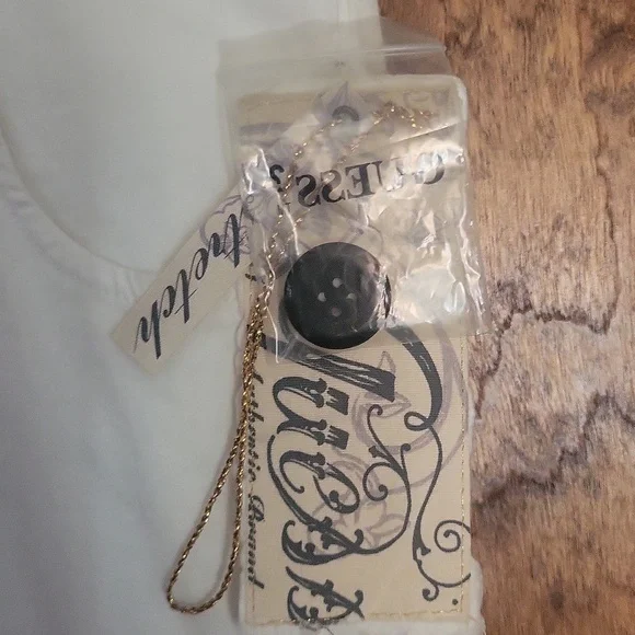 Guess Sailor White Button-Front Pants - Picture 4 of 9